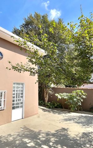 Casa à venda com 270m², 4 quartos e 4 vagas Casa à venda com 270m², 4 quartos e 4 vagasQuintal