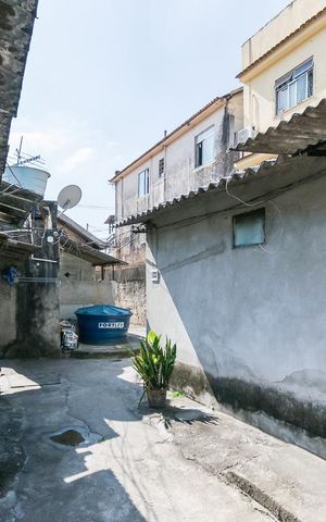 Casa à venda com 600m², 2 quartos e 3 vagas Casa à venda com 600m², 2 quartos e 3 vagasÁrea comum
