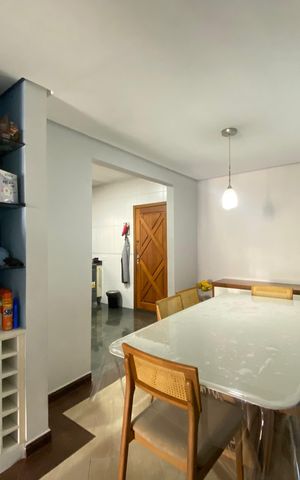 Casa à venda com 158m², 4 quartos e 2 vagas Casa à venda com 158m², 4 quartos e 2 vagasSala de Jantar