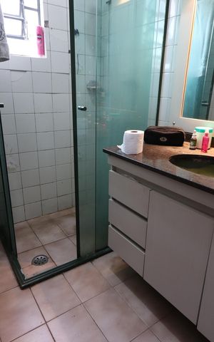 Casa à venda com 190m², 4 quartos e 4 vagasBanheiro da Suíte