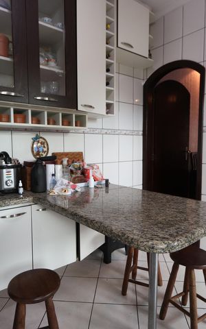 Casa à venda com 190m², 4 quartos e 4 vagasCozinha