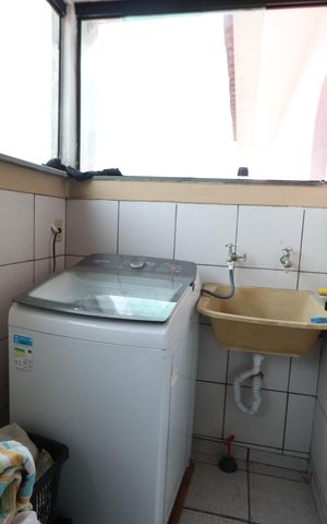 Casa à venda com 190m², 4 quartos e 4 vagasLavanderia
