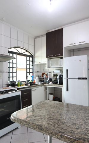 Casa à venda com 190m², 4 quartos e 4 vagasCozinha