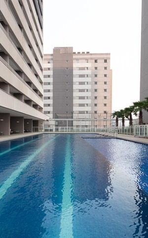 Apartamento à venda com 110m², 3 quartos e 2 vagas Apartamento à venda com 110m², 3 quartos e 2 vagasÁrea Comum - Piscina