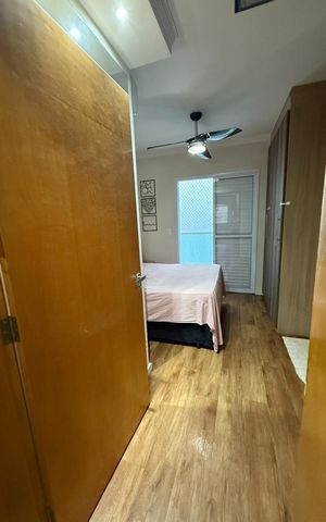 Casa de condomínio à venda com 130m², 3 quartos e 2 vagas Casa de condomínio à venda com 130m², 3 quartos e 2 vagasQuarto 1