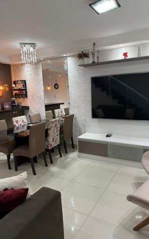 Casa de condomínio à venda com 130m², 3 quartos e 2 vagas Casa de condomínio à venda com 130m², 3 quartos e 2 vagasSala