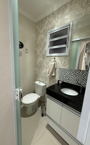 Casa de condomínio à venda com 130m², 3 quartos e 2 vagas Casa de condomínio à venda com 130m², 3 quartos e 2 vagasBanheiro 3