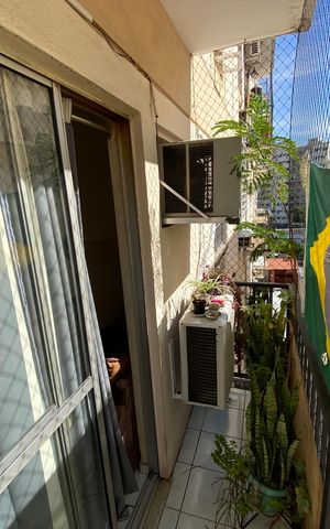 Apartamento à venda com 51m², 2 quartos e 1 vaga Apartamento à venda com 51m², 2 quartos e 1 vagaVaranda
