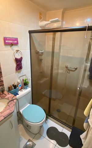 Apartamento à venda com 51m², 2 quartos e 1 vaga Apartamento à venda com 51m², 2 quartos e 1 vagaBanheiro