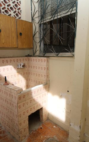 Casa à venda com 70m², 2 quartos e 1 vagaÁrea de Serviço