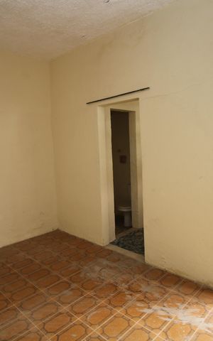 Casa à venda com 70m², 2 quartos e 1 vagaQuarto de Serviço