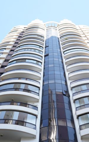 Apartamento à venda com 168m², 3 quartos e 3 vagasFachada