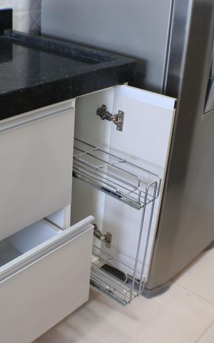 Apartamento para alugar com 55m², 2 quartos e 2 vagas Apartamento para alugar com 55m², 2 quartos e 2 vagasCozinha
