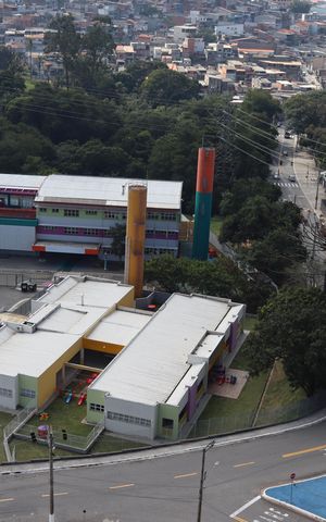 Apartamento para alugar com 55m², 2 quartos e 2 vagas Apartamento para alugar com 55m², 2 quartos e 2 vagasVista da Sacada Sala
