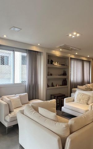 Apartamento à venda com 221m², 4 quartos e 4 vagasSala