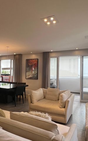 Apartamento à venda com 221m², 4 quartos e 4 vagasSala