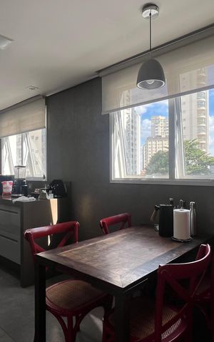 Apartamento à venda com 221m², 4 quartos e 4 vagasCopa