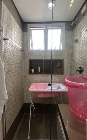 Apartamento à venda com 221m², 4 quartos e 4 vagasBanheiro da Suíte 1