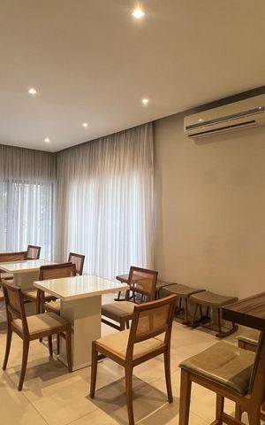 Apartamento à venda com 221m², 4 quartos e 4 vagasÁrea comum - Salão de festas