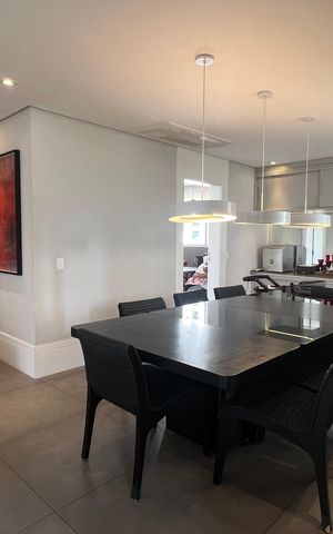 Apartamento à venda com 221m², 4 quartos e 4 vagasSala de Jantar
