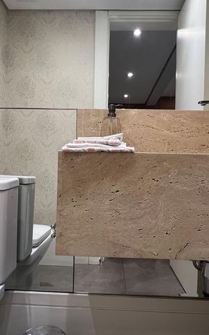 Apartamento à venda com 221m², 4 quartos e 4 vagasLavabo Sala