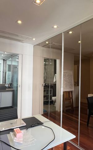 Apartamento à venda com 221m², 4 quartos e 4 vagasCloset da suíte 3