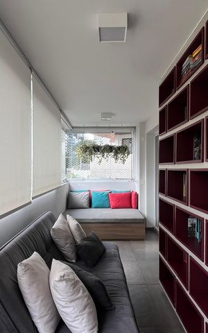 Apartamento à venda com 221m², 4 quartos e 4 vagasVaranda Sala