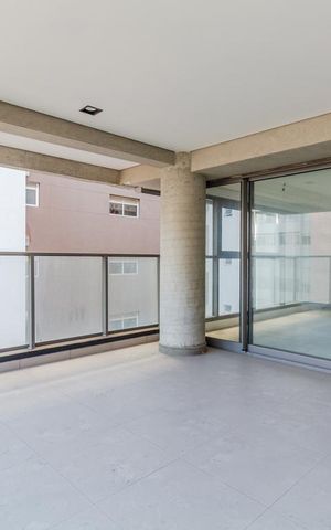Apartamento à venda com 145m², 3 quartos e 2 vagasVaranda