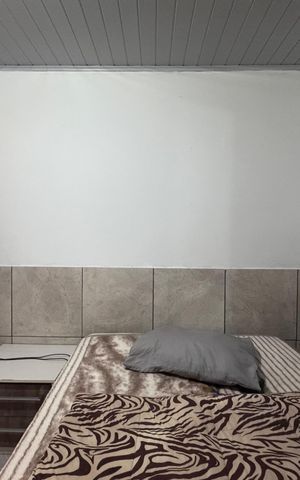 Casa à venda com 90m², 2 quartos e 1 vagaQuarto 1