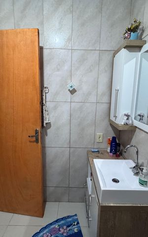 Casa à venda com 90m², 2 quartos e 1 vagaBanheiro