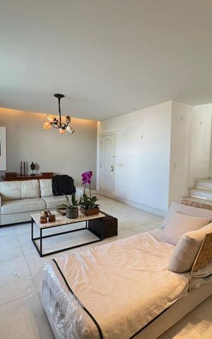 Apartamento à venda com 340m², 4 quartos e 4 vagas