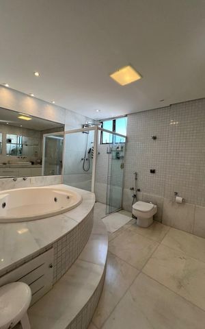 Apartamento à venda com 340m², 4 quartos e 4 vagas