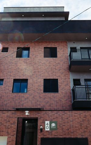 Apartamento à venda com 42m², 2 quartos e sem vaga Apartamento à venda com 42m², 2 quartos e sem vagaFachada