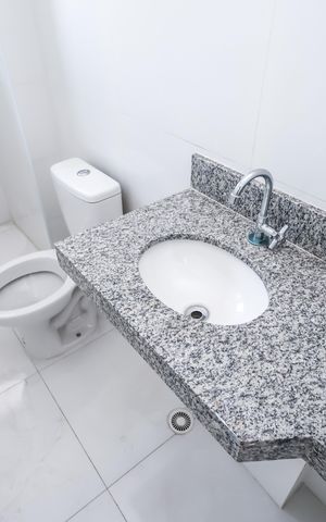 Apartamento à venda com 42m², 2 quartos e sem vaga Apartamento à venda com 42m², 2 quartos e sem vagaBanheiro
