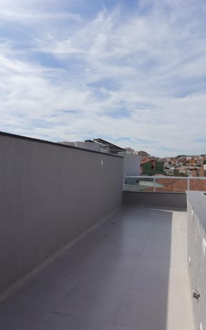 Apartamento à venda com 100m², 2 quartos e 1 vagaCobertura - Quintal