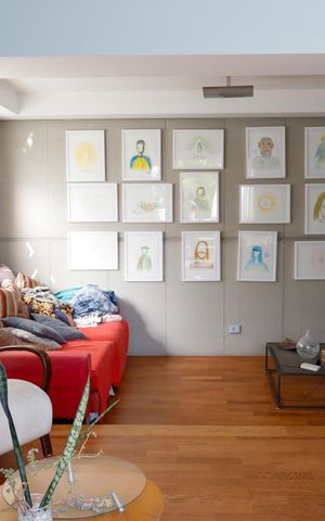 Casa à venda com 444m², 4 quartos e 4 vagas Casa à venda com 444m², 4 quartos e 4 vagasSala
