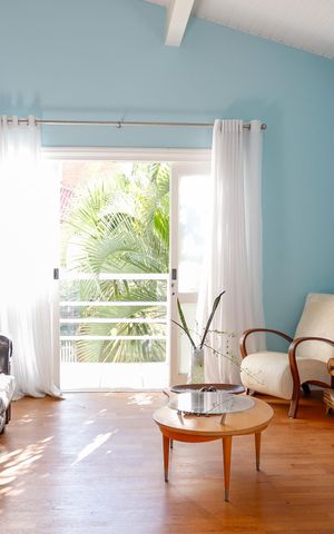 Casa à venda com 444m², 4 quartos e 4 vagas Casa à venda com 444m², 4 quartos e 4 vagasSala