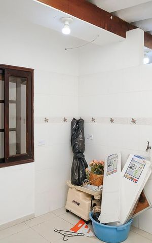Casa à venda com 200m², 4 quartos e 3 vagasÁrea de serviço