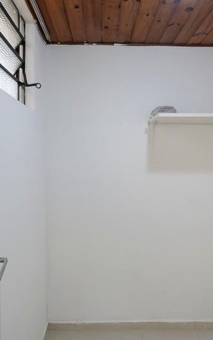 Casa à venda com 200m², 4 quartos e 3 vagasÁrea de serviço