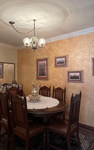 Apartamento à venda com 135m², 3 quartos e 1 vaga Apartamento à venda com 135m², 3 quartos e 1 vagaSala de Jantar