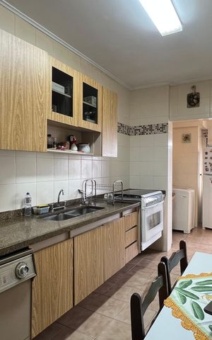 Apartamento à venda com 135m², 3 quartos e 1 vaga Apartamento à venda com 135m², 3 quartos e 1 vagaCozinha