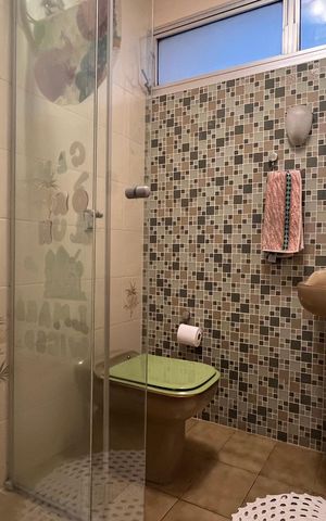 Apartamento à venda com 135m², 3 quartos e 1 vaga Apartamento à venda com 135m², 3 quartos e 1 vagaBanheiro