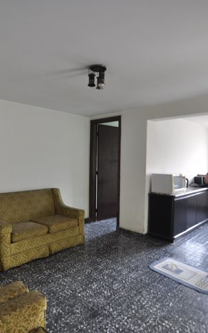 Casa à venda com 160m², 3 quartos e 2 vagasQuarto de Serviço