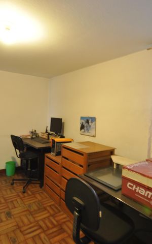 Casa à venda com 160m², 3 quartos e 2 vagasQuarto de Serviço