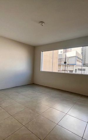 Apartamento à venda com 90m², 2 quartos e sem vaga Apartamento à venda com 90m², 2 quartos e sem vagaSala