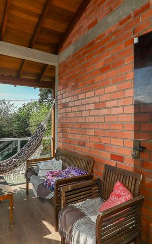 Casa à venda com 130m², 3 quartos e 3 vagasVaranda