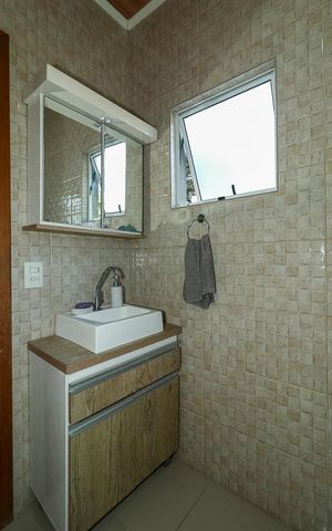 Casa à venda com 130m², 3 quartos e 3 vagasBanheiro da Suíte