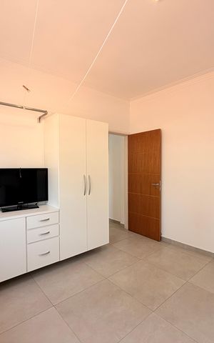 Casa à venda com 270m², 6 quartos e 2 vagasÁrea de serviço