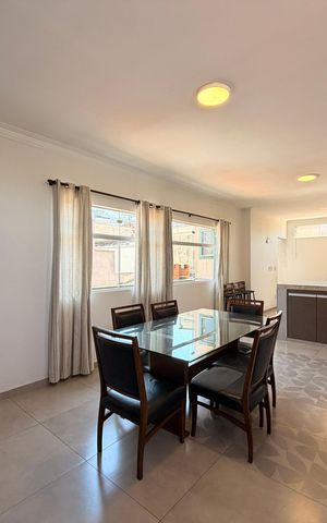 Casa à venda com 270m², 6 quartos e 2 vagasCopa