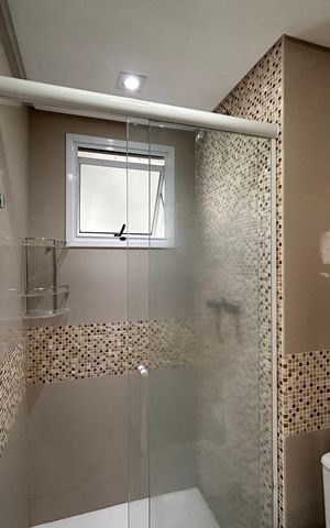Apartamento à venda com 81m², 2 quartos e 1 vaga Apartamento à venda com 81m², 2 quartos e 1 vagaBanheiro da Suíte
